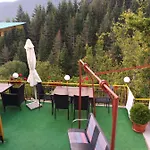 Stoletnika Guest house
