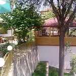 Guest house Stoletnika