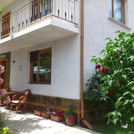 Guest house Stoletnika Yagodina